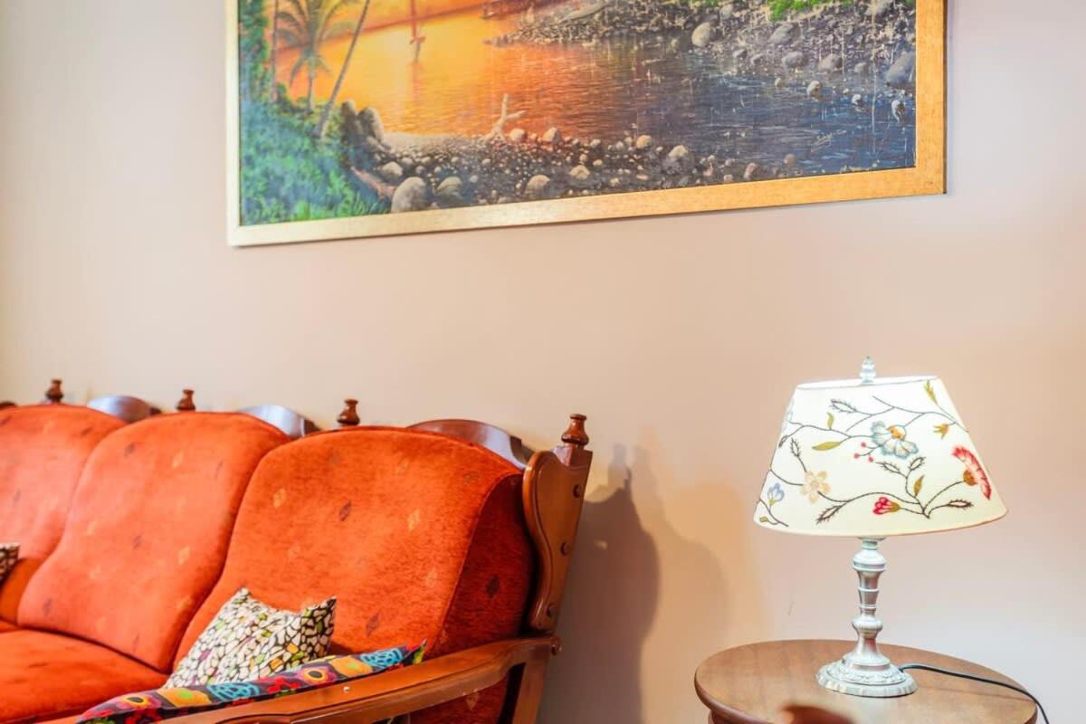 Kalamata Rose Nest - Urban Comfy Escape ภายนอก รูปภาพ